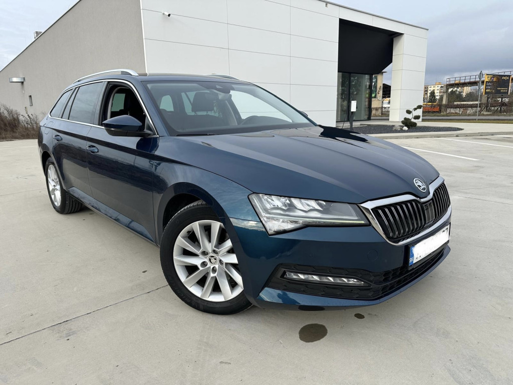 2,0 TDI 110kw LED Facelift Virtual Top stav 