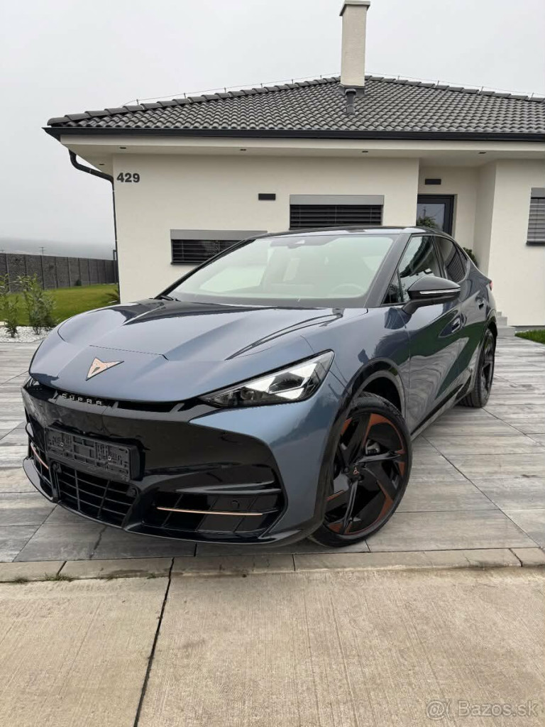  Tavascan Adrenalin VZ 2024 4Drive FULL Výbava 12tiskm