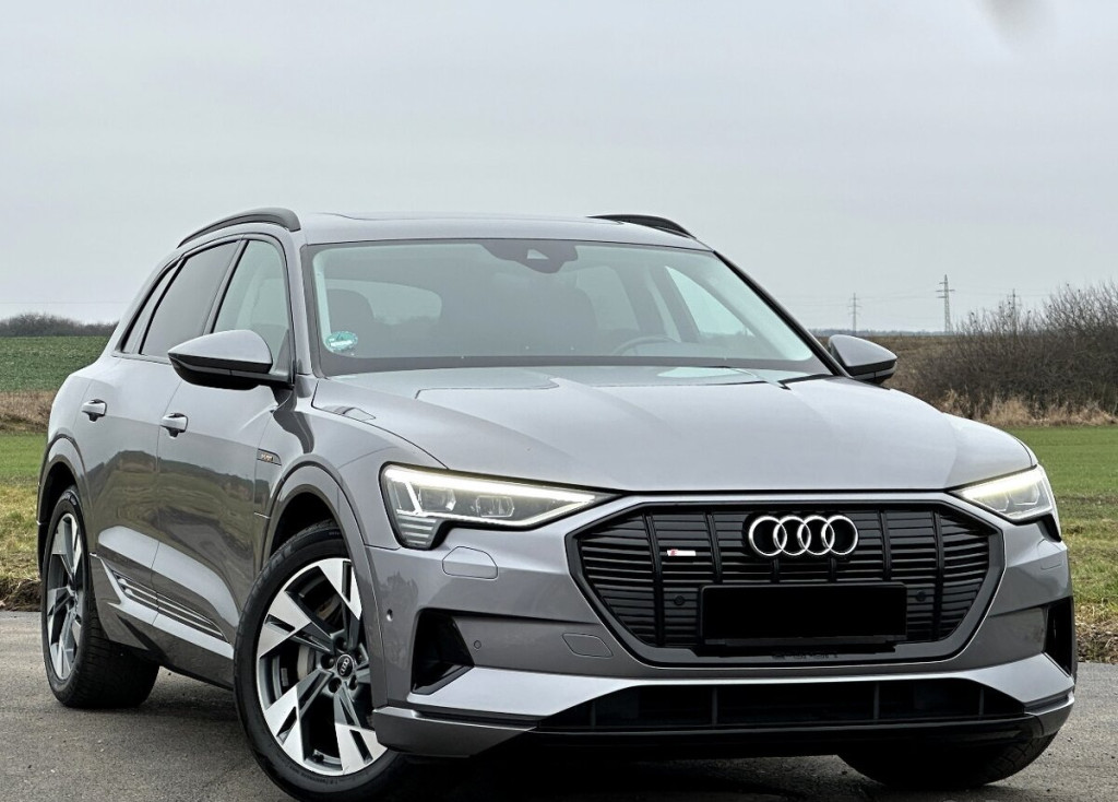 50 Quattro S-line 230kW Panoráma 