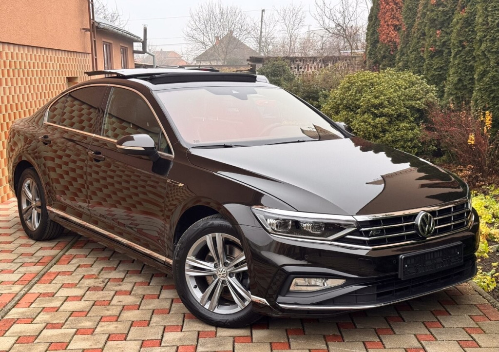 R-Line Sedan 1.5 TSI DSG, Virtual Cockpit, Panoráma, Full LED, Cúvacia kamera, ACC, TOP STAV!