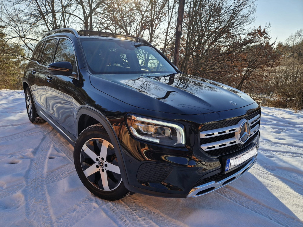 GLB 7-miestne 110kW Panoráma Full LED 