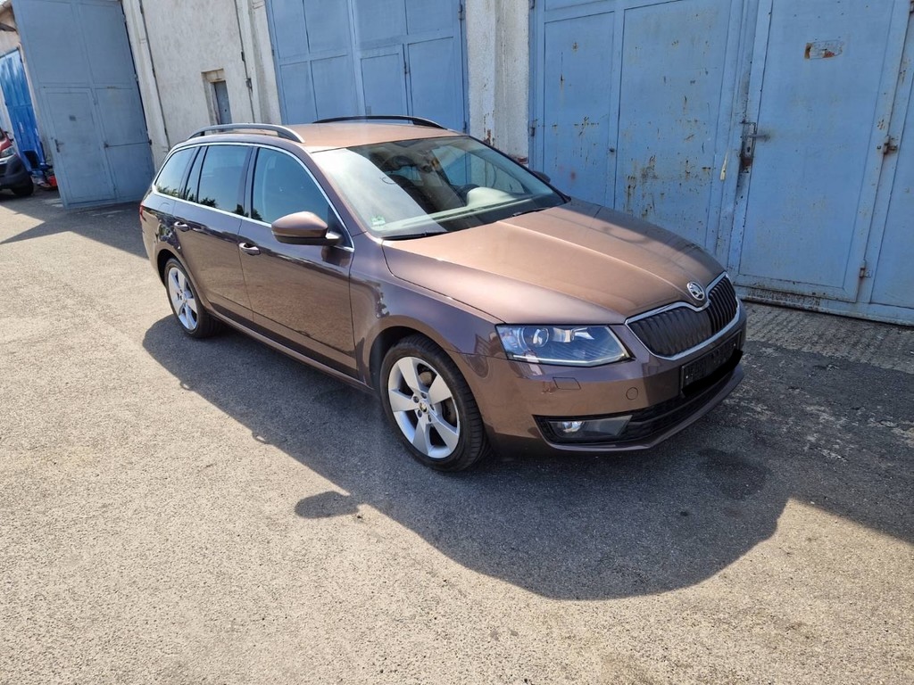 Elegance/style DSG,  2.0 TDI 