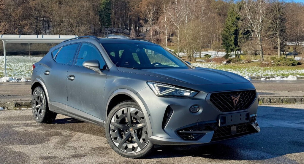 2,0 TSI 4x4 Veloz 228kW 67.000km Virtual Full LED Benzín 