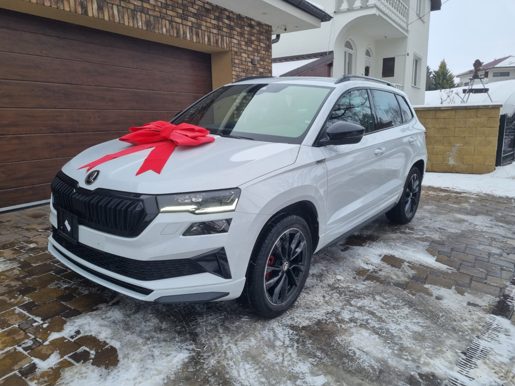 Sportline 2.0 TDI DSG 4x4 150PS, Virtual Cockpit, R18, Výhrev, LED Matrix, Cúv. kamera, Ťažné, ACC