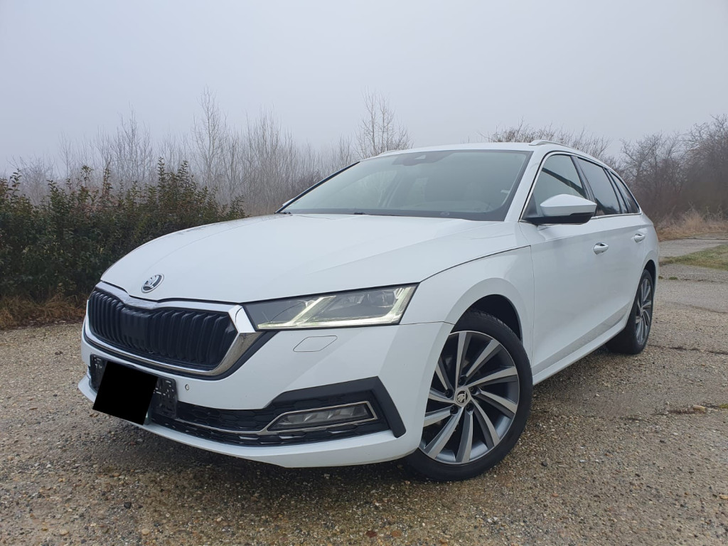 First Edition 2.0 TDI VIRTUAL | MATRIX | ŤAŽNÉ | HUD