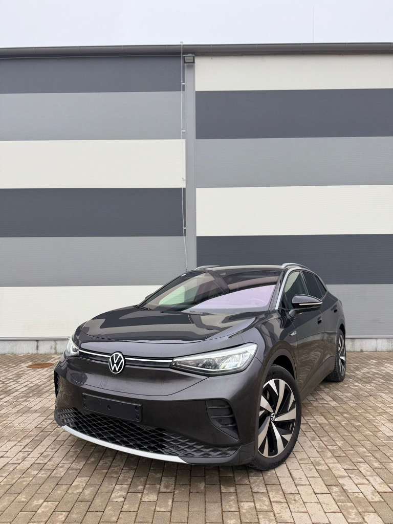 1st. Edition Pro Performance 82kWh, HUD, R20, Virtual Co., Ťažné, ACC, TOP STAV!