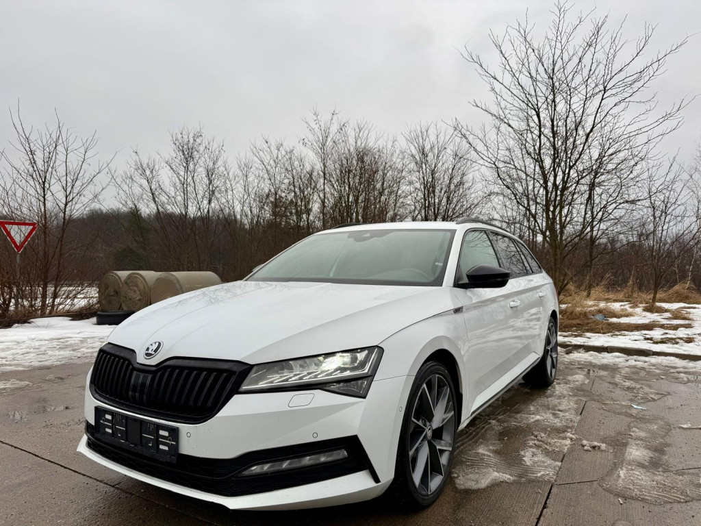 Sportline 2.0 TDI DSG 4x4 190PS, R19, Virtual Cockpit, Výhrev, LED Matrix, Ťažné, DCC, ACC, TOP STAV!