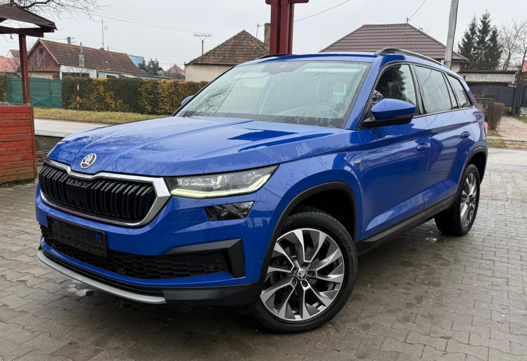 Clever 2.0TDi 2022 DSG VIRTUAL/KESSY/ŤAŽNÉ