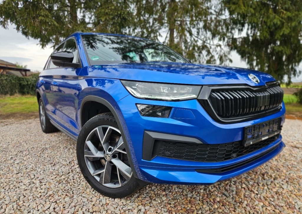  Sportline EVO 4x4 2.0 TDI DSG 200PS, Webasto, Virtual Cockpit, LED Matrix, Ťažné, DCC, ACC, TOP STAV!